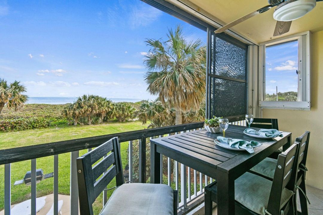 В аренду: $2,700 (2 спален, 2 ванн, 1040 Квадратных фут)