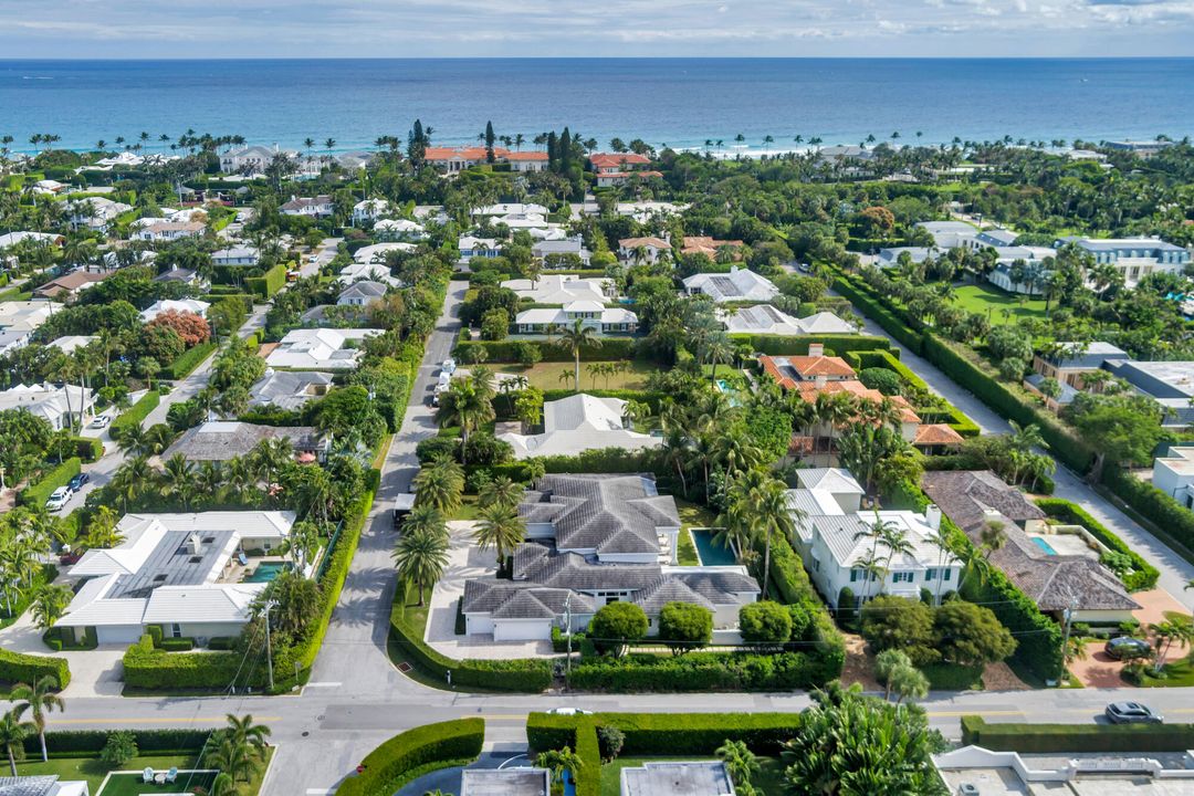 待售: $22,500,000 (5 贝兹, 7 浴室, 5384 平方英尺)