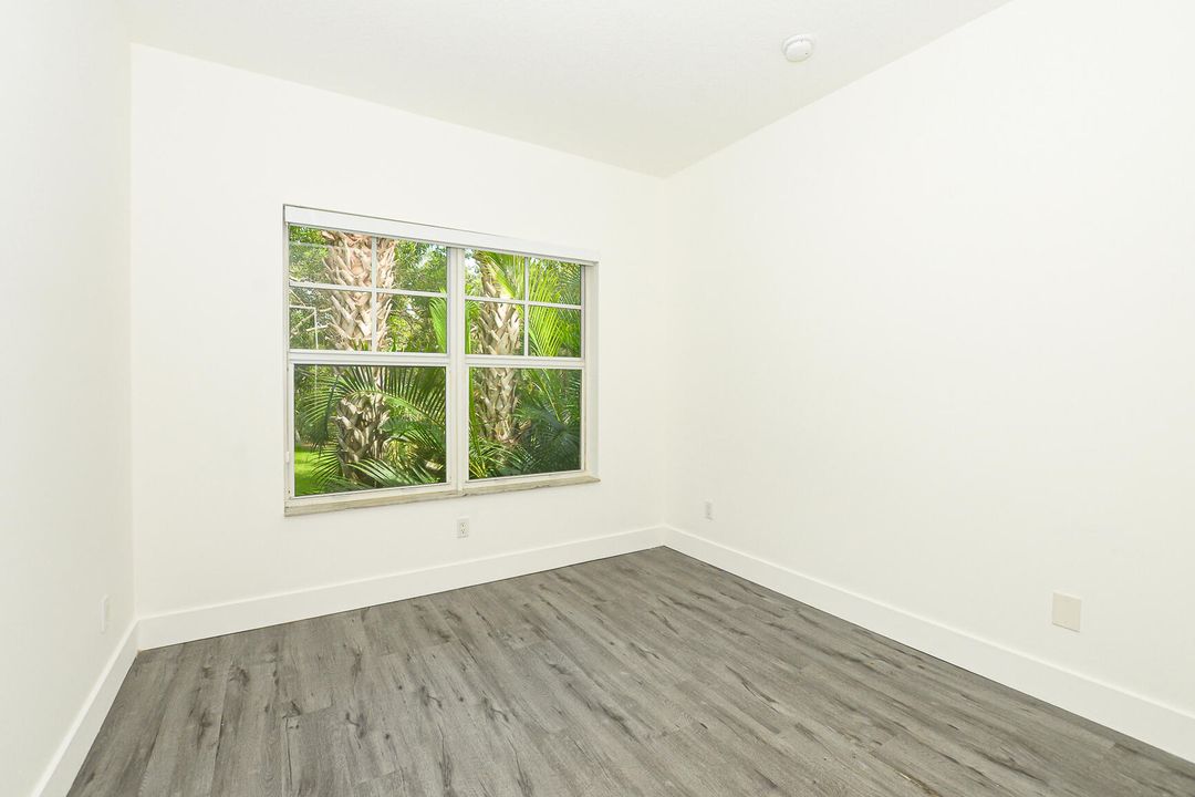 En Renta: $2,150 (4 camas, 2 baños, 1958 Pies cuadrados)