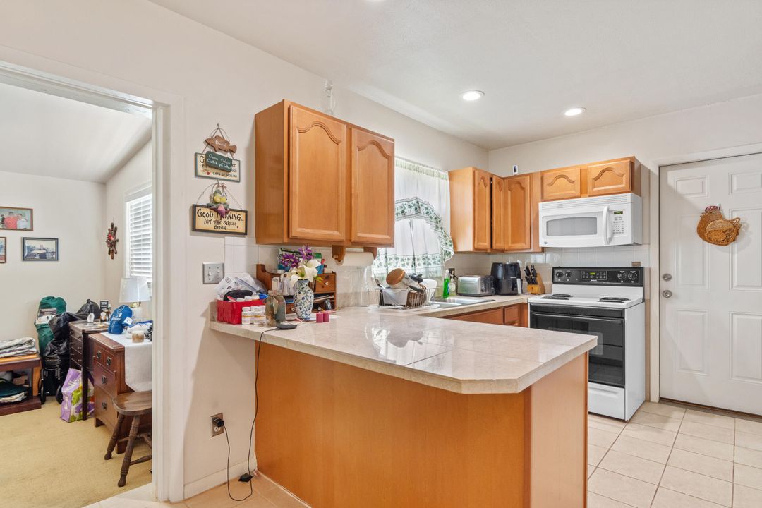 Activo con contrato: $249,900 (2 camas, 1 baños, 690 Pies cuadrados)