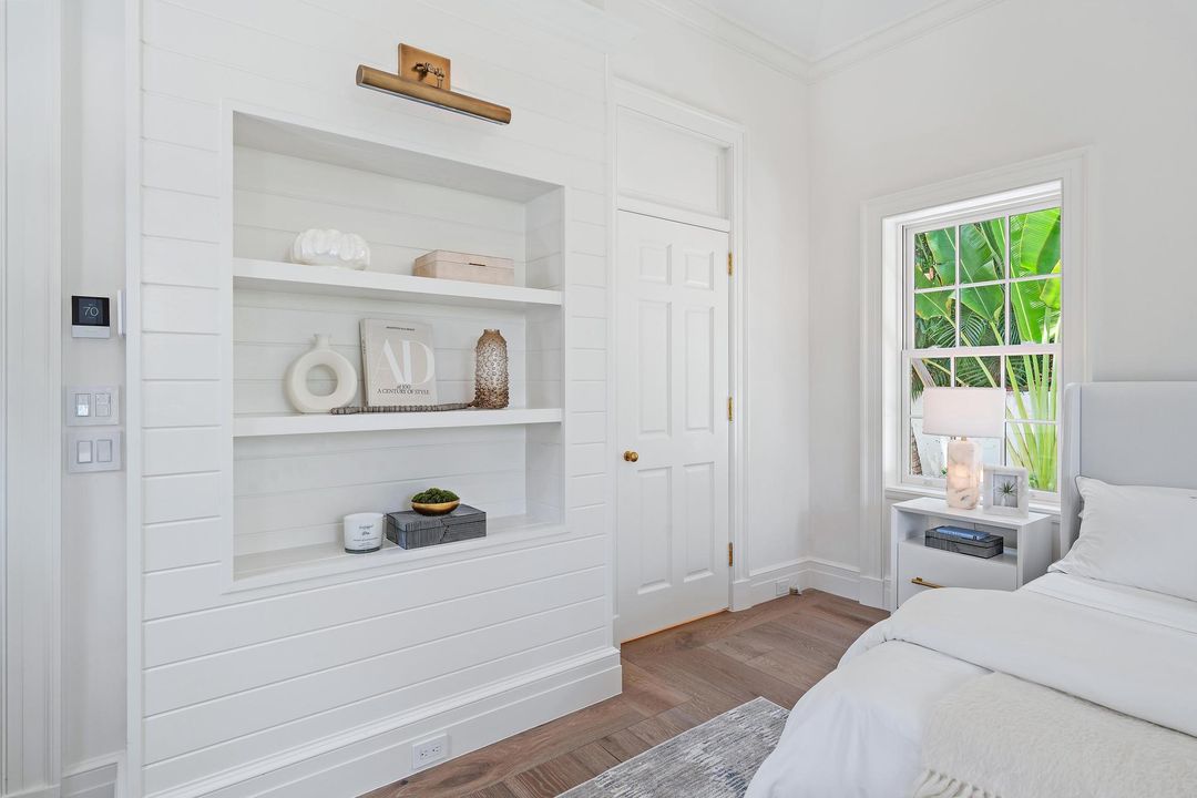 For Sale: $18,500,000 (4 beds, 4 baths, 4936 Square Feet)