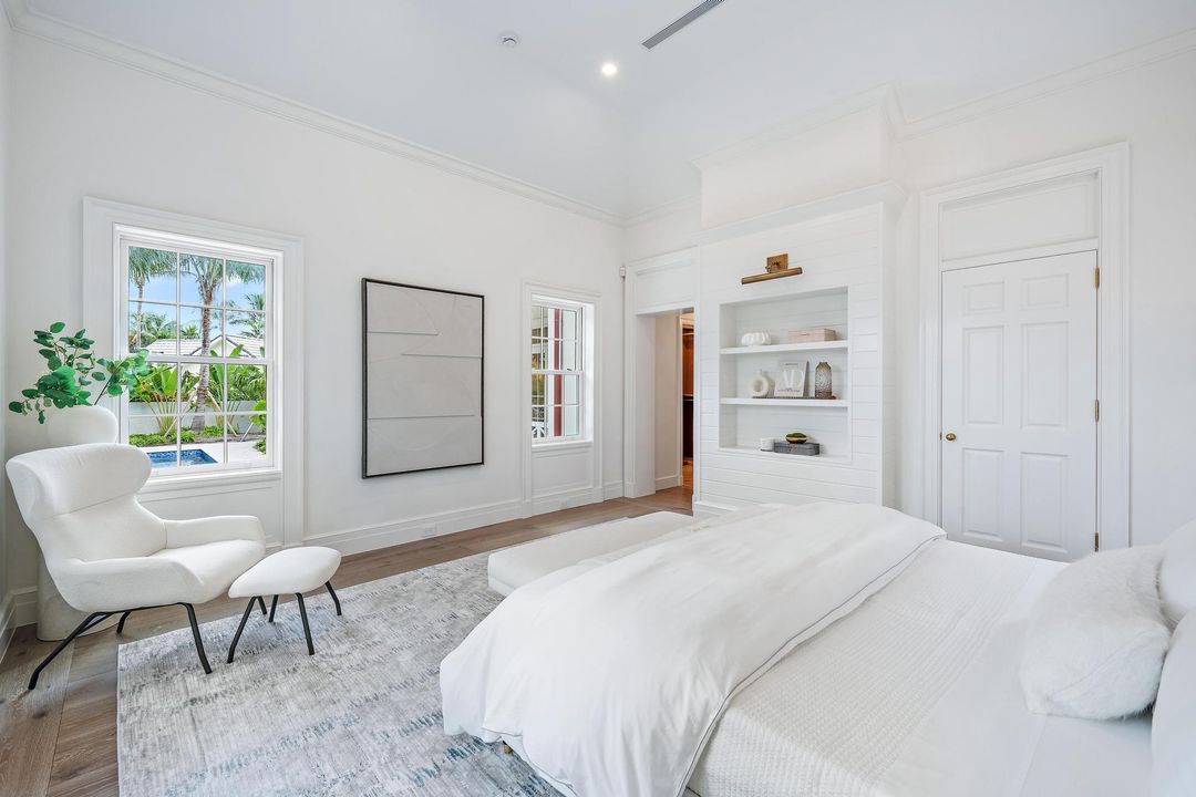 For Sale: $18,500,000 (4 beds, 4 baths, 4936 Square Feet)