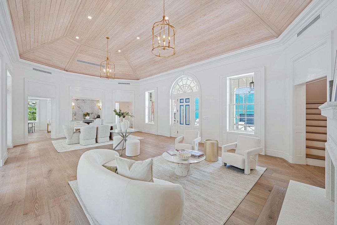 For Sale: $18,500,000 (4 beds, 4 baths, 4936 Square Feet)