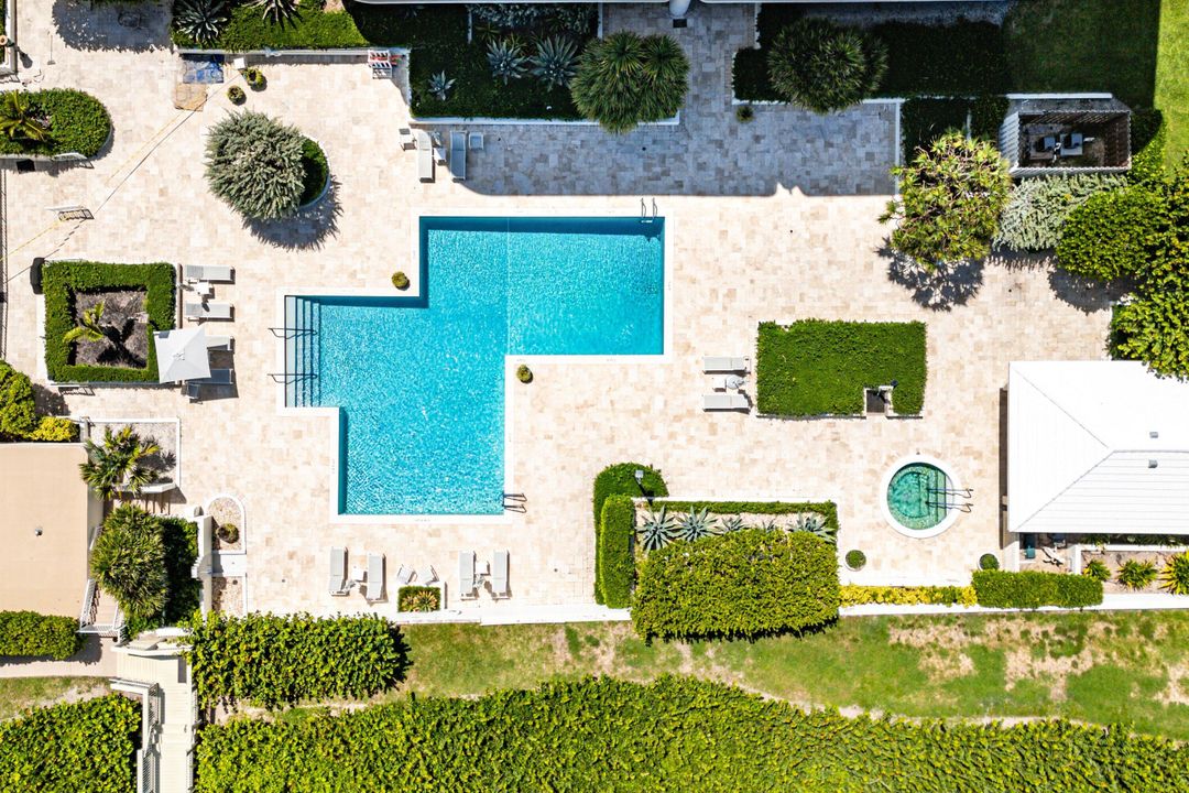 For Sale: $3,495,000 (3 beds, 2 baths, 2431 Square Feet)