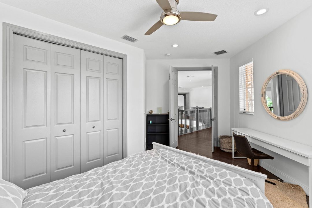 出租: $18,500 (6 贝兹, 4 浴室, 4146 平方英尺)