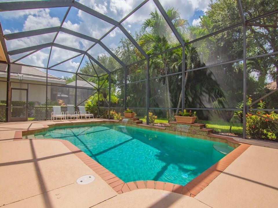 For Sale: $775,000 (3 beds, 3 baths, 2822 Square Feet)