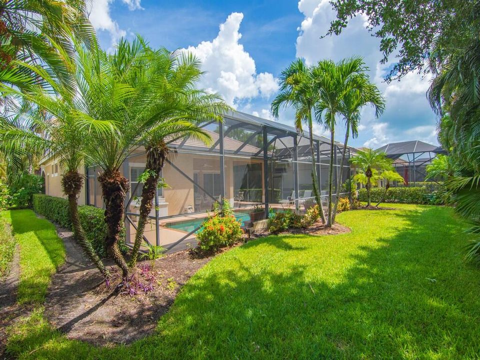 For Sale: $775,000 (3 beds, 3 baths, 2822 Square Feet)