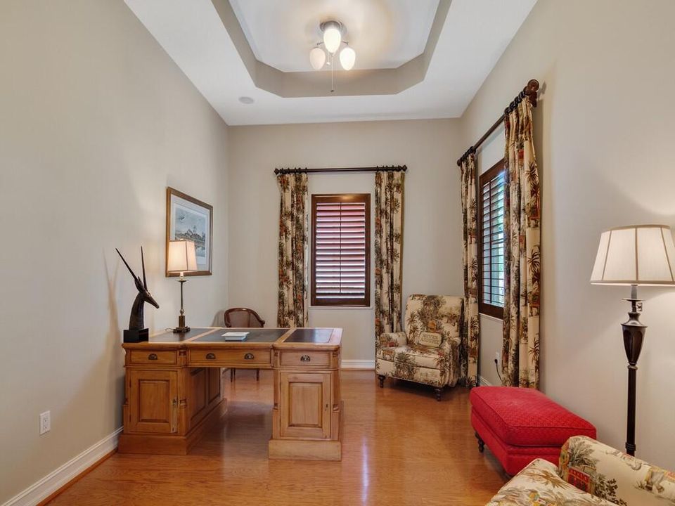 For Sale: $775,000 (3 beds, 3 baths, 2822 Square Feet)