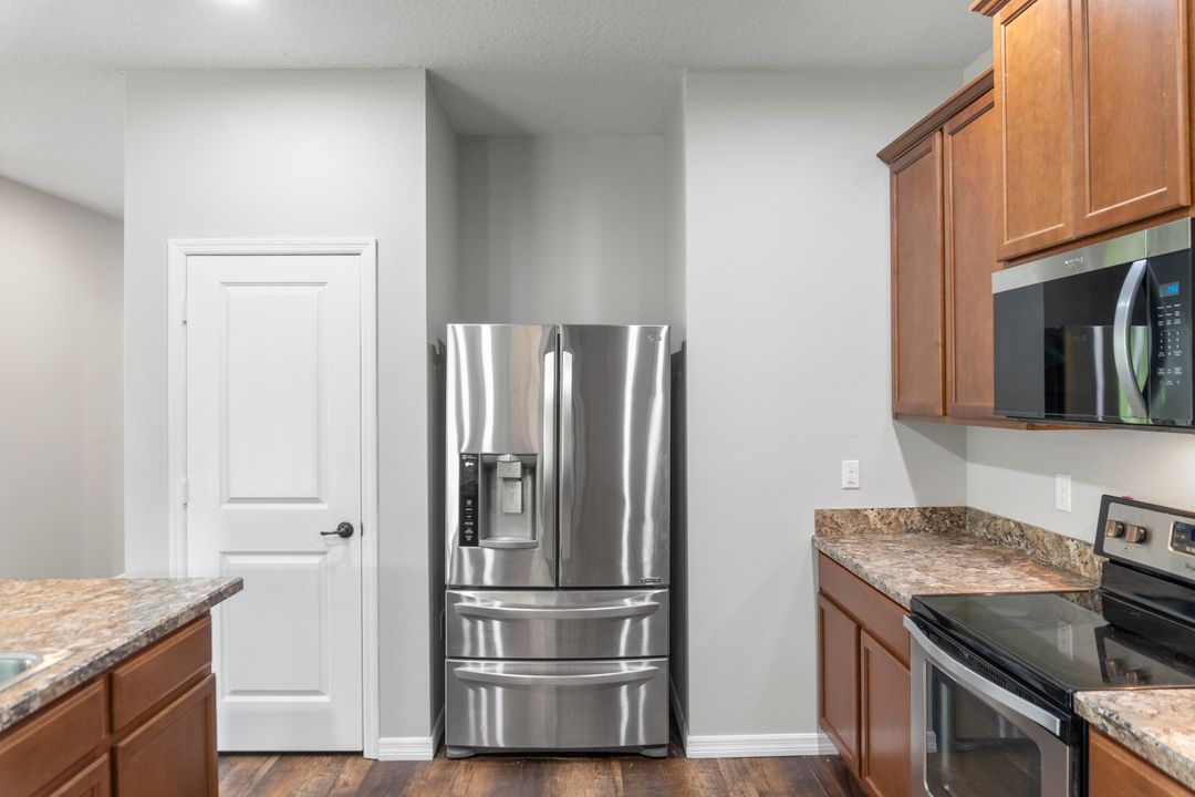 Active With Contract: $354,000 (4 beds, 2 baths, 1997 Square Feet)