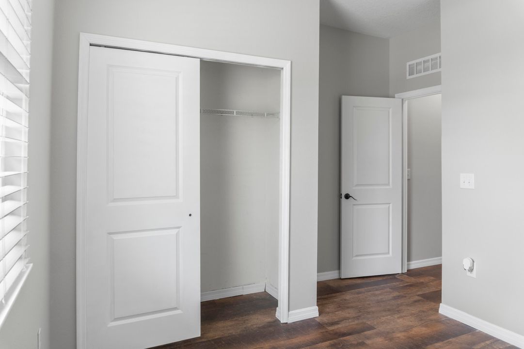 Active With Contract: $354,000 (4 beds, 2 baths, 1997 Square Feet)