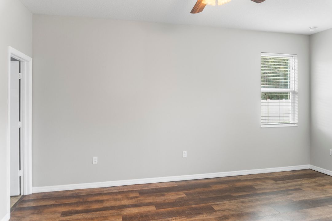 Active With Contract: $354,000 (4 beds, 2 baths, 1997 Square Feet)