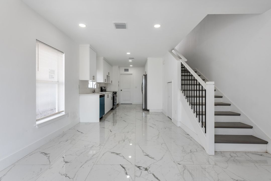 For Sale: $3,400,000 (0 beds, 0 baths, 1244 Square Feet)