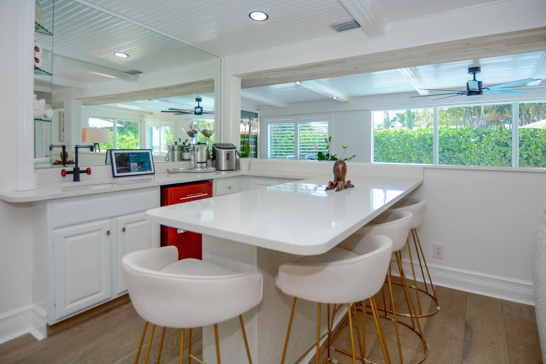 В аренду: $15,000 (3 спален, 3 ванн, 2745 Квадратных фут)