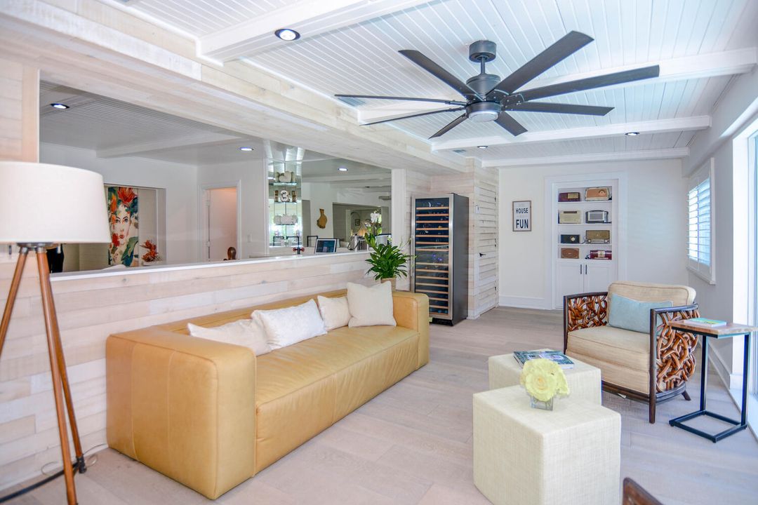 В аренду: $15,000 (3 спален, 3 ванн, 2745 Квадратных фут)