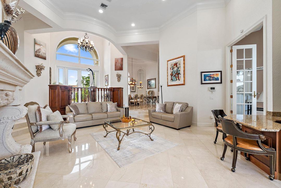 待售: $2,799,000 (6 贝兹, 7 浴室, 5643 平方英尺)