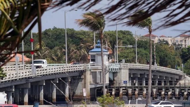 For Sale: $609,999 (3 beds, 2 baths, 1167 Square Feet)