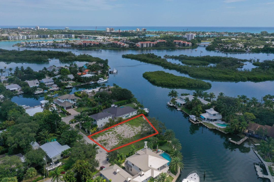 На продажу: $3,250,000 (0 спален, 0 ванн, 0 Квадратных фут)