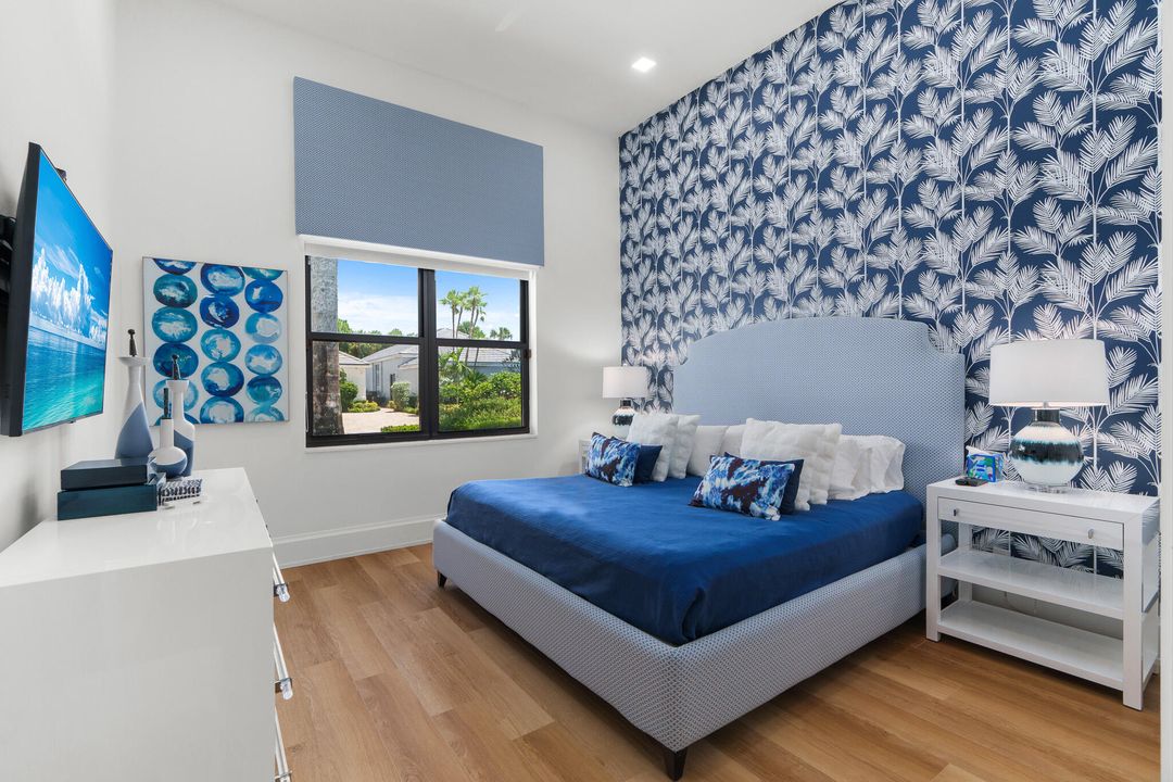 For Sale: $1,595,000 (3 beds, 3 baths, 2528 Square Feet)