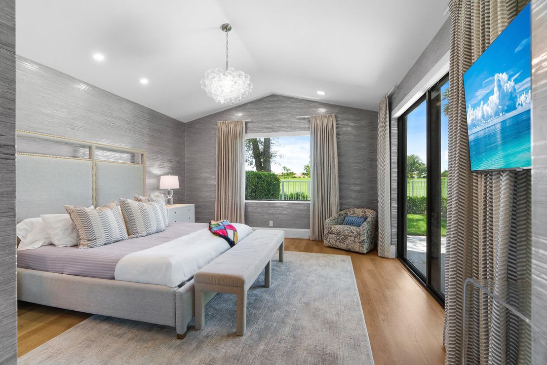 For Sale: $1,595,000 (3 beds, 3 baths, 2528 Square Feet)