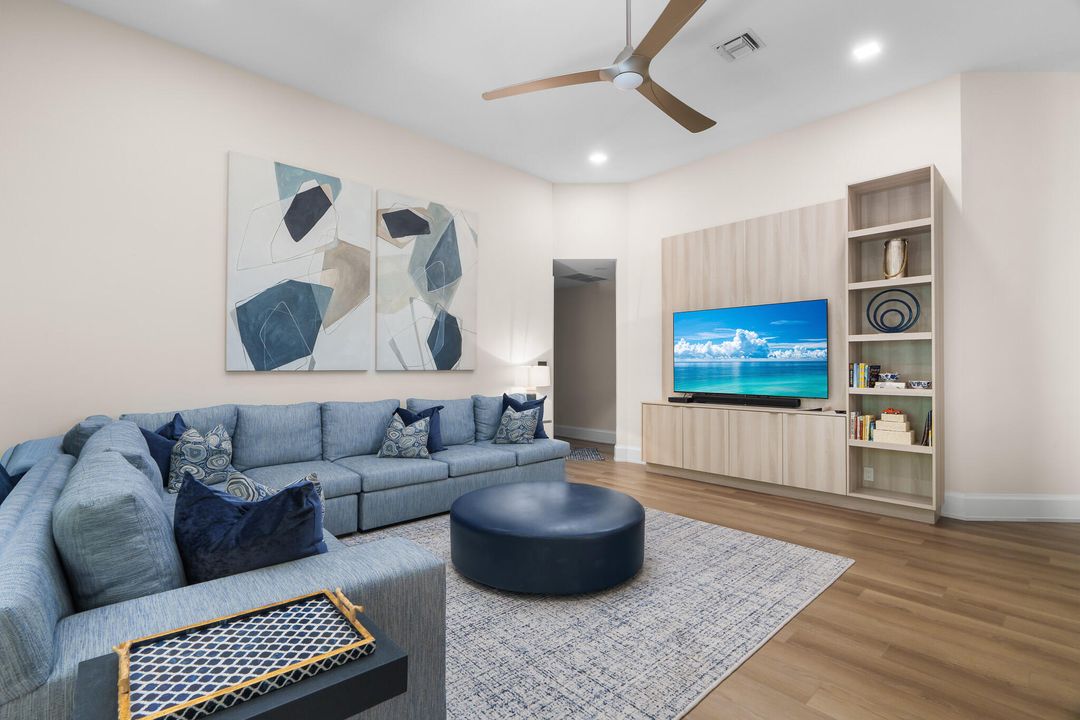 For Sale: $1,595,000 (3 beds, 3 baths, 2528 Square Feet)