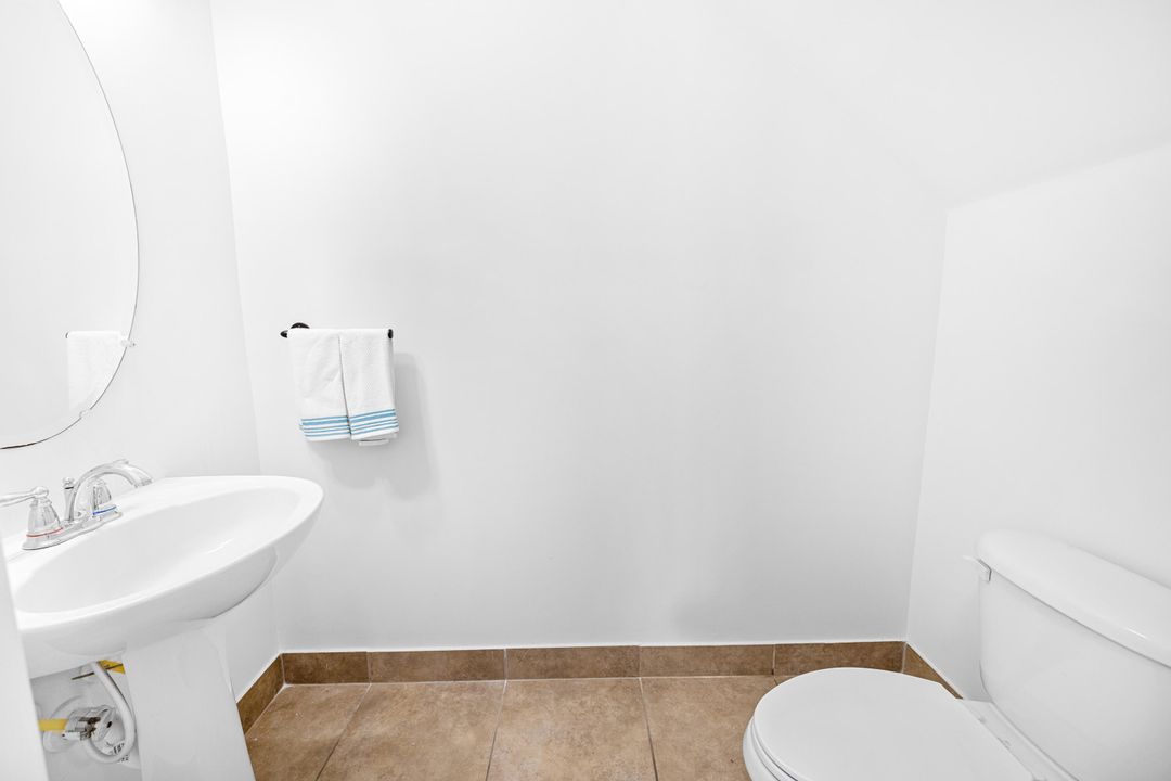 待售: $840,000 (5 贝兹, 4 浴室, 3577 平方英尺)