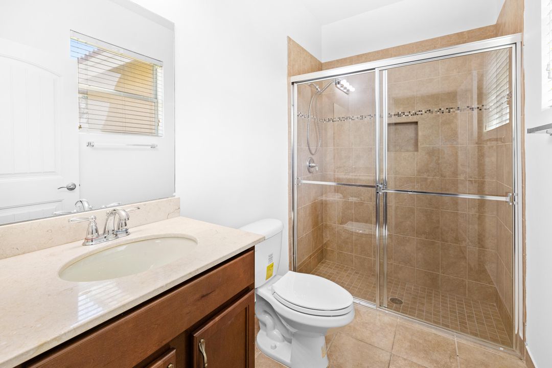 待售: $840,000 (5 贝兹, 4 浴室, 3577 平方英尺)