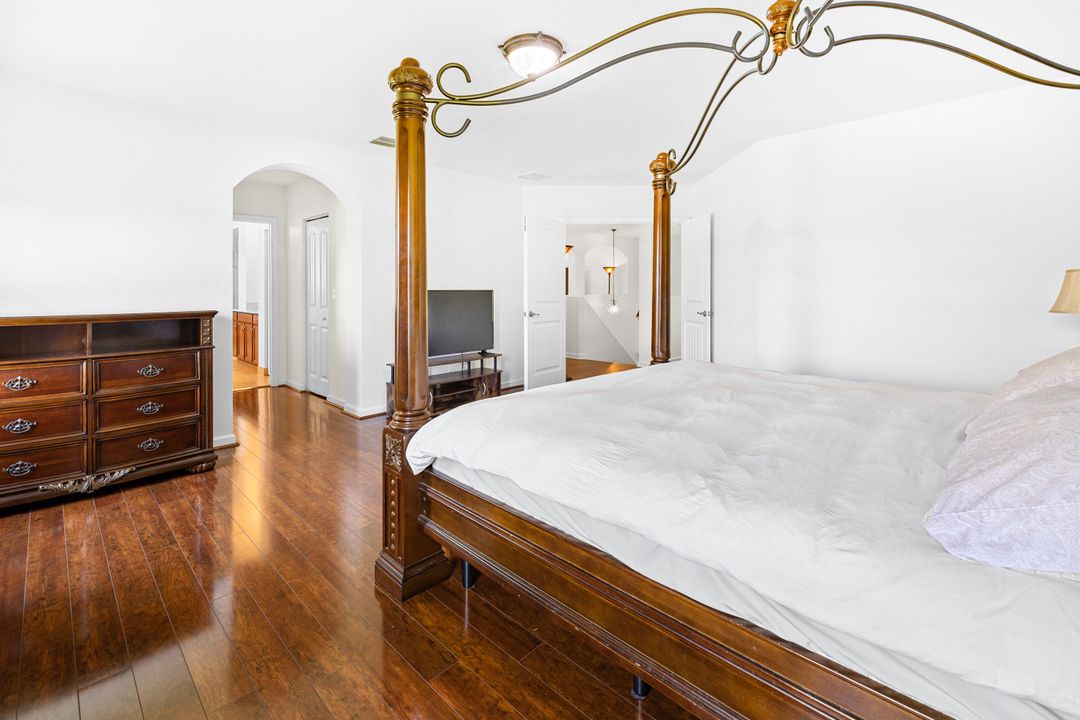 待售: $840,000 (5 贝兹, 4 浴室, 3577 平方英尺)