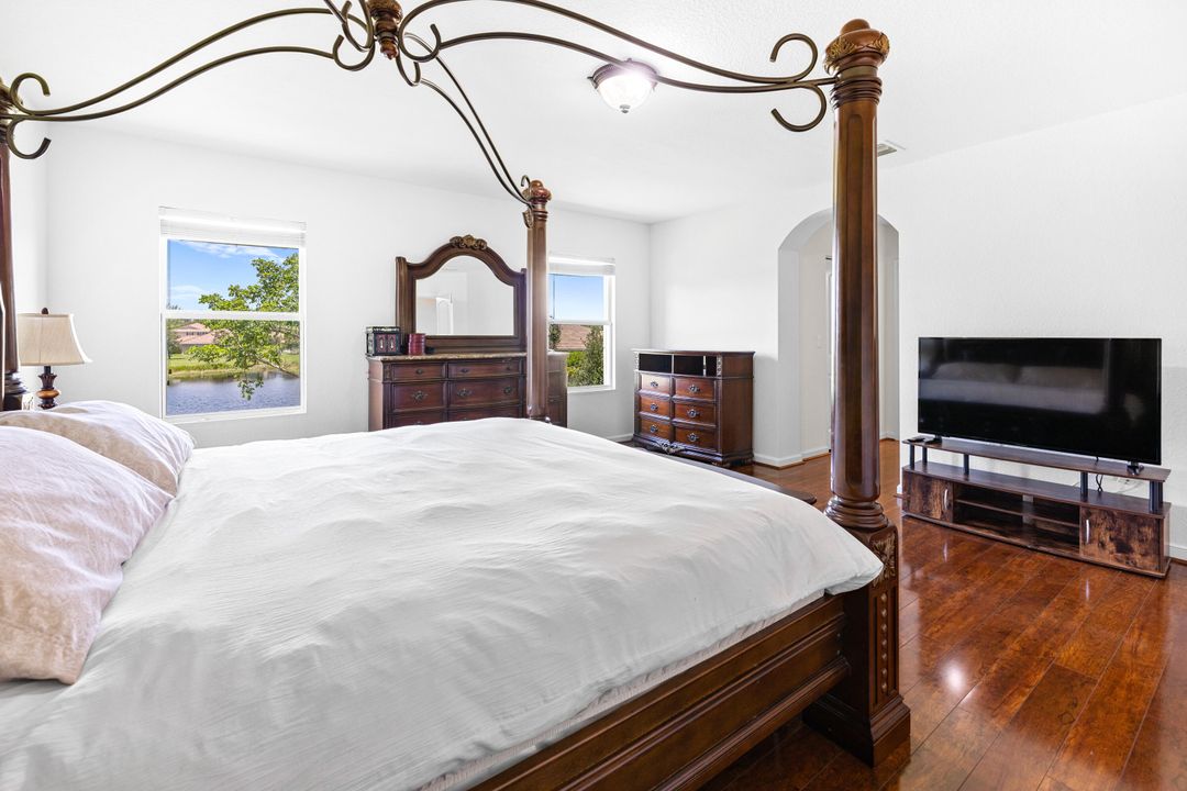 待售: $840,000 (5 贝兹, 4 浴室, 3577 平方英尺)