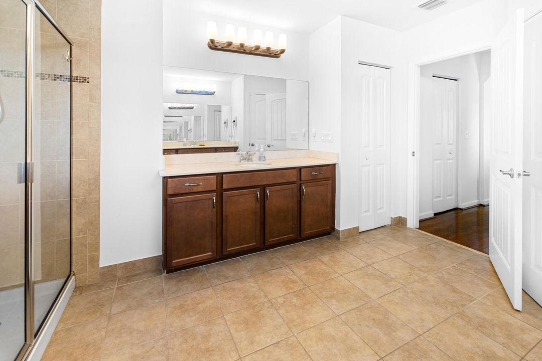 待售: $840,000 (5 贝兹, 4 浴室, 3577 平方英尺)