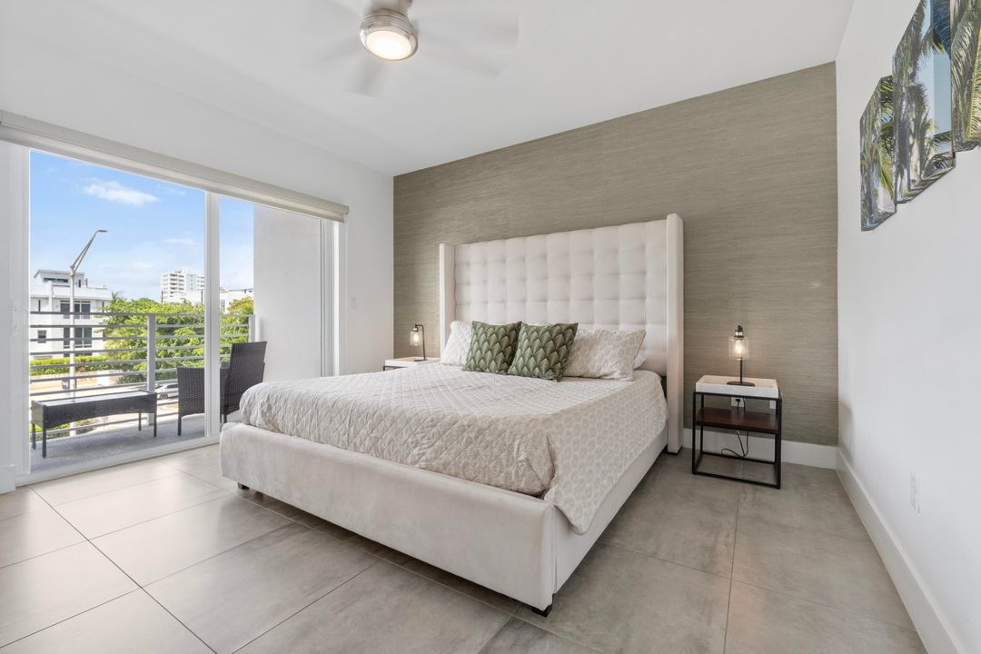 For Rent: $9,800 (4 beds, 3 baths, 2092 Square Feet)