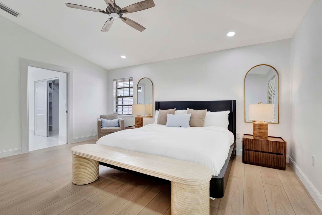 Activo con contrato: $9,000 (4 camas, 2 baños, 2257 Pies cuadrados)