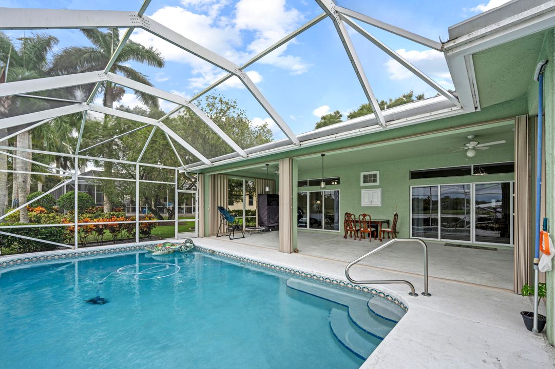 待售: $1,100,000 (4 贝兹, 3 浴室, 2817 平方英尺)