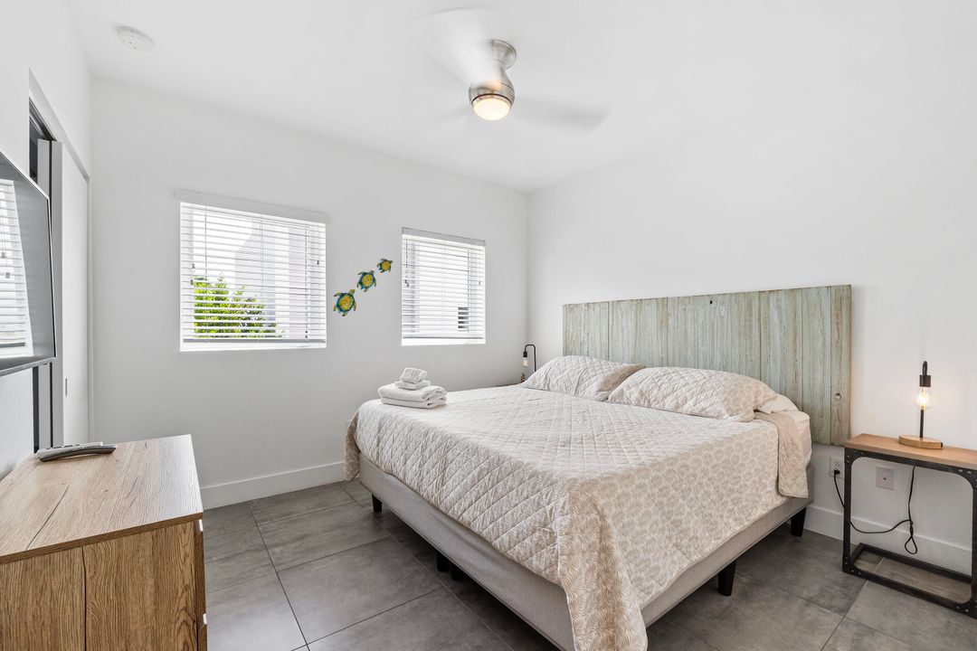 For Rent: $9,800 (4 beds, 3 baths, 2092 Square Feet)