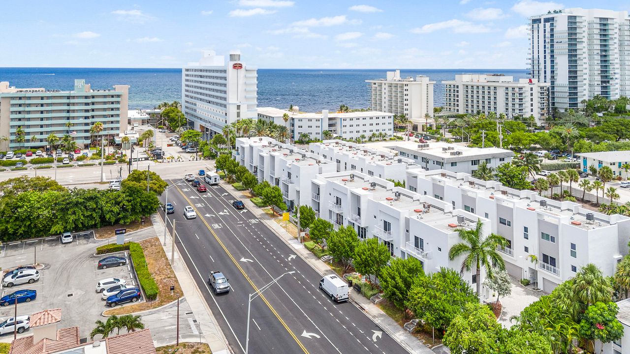 For Rent: $9,800 (4 beds, 3 baths, 2092 Square Feet)