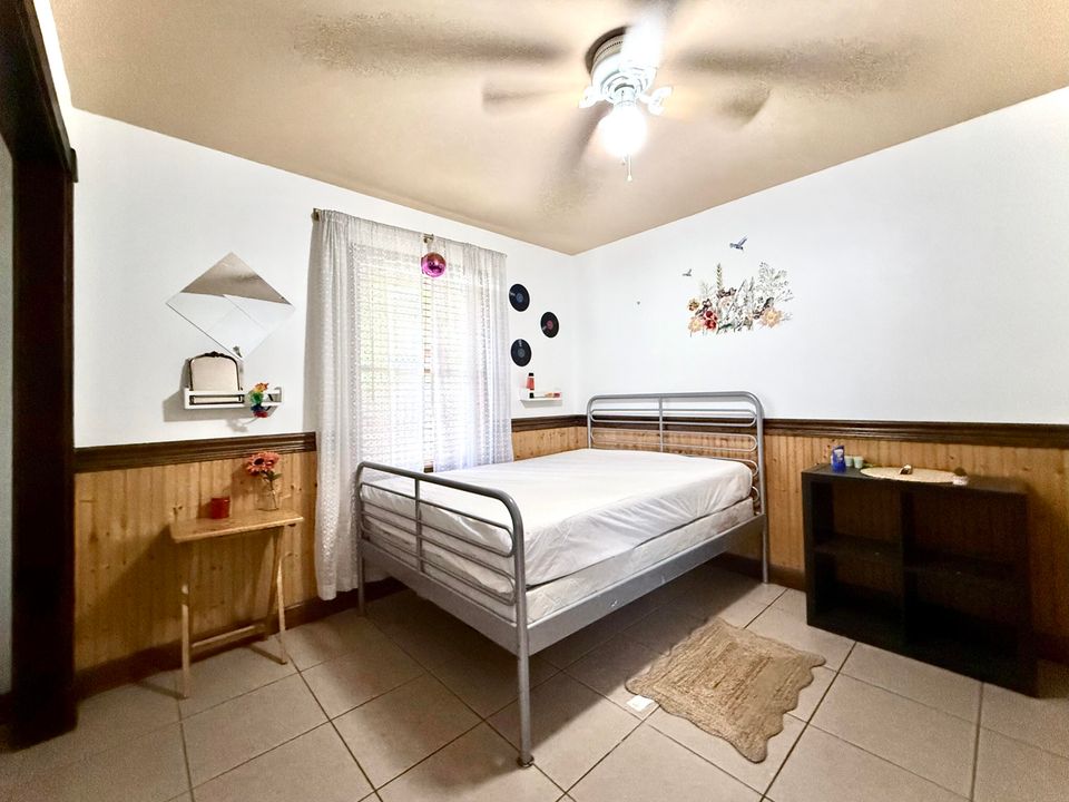 Под контрактом: $340,000 (3 спален, 2 ванн, 1436 Квадратных фут)