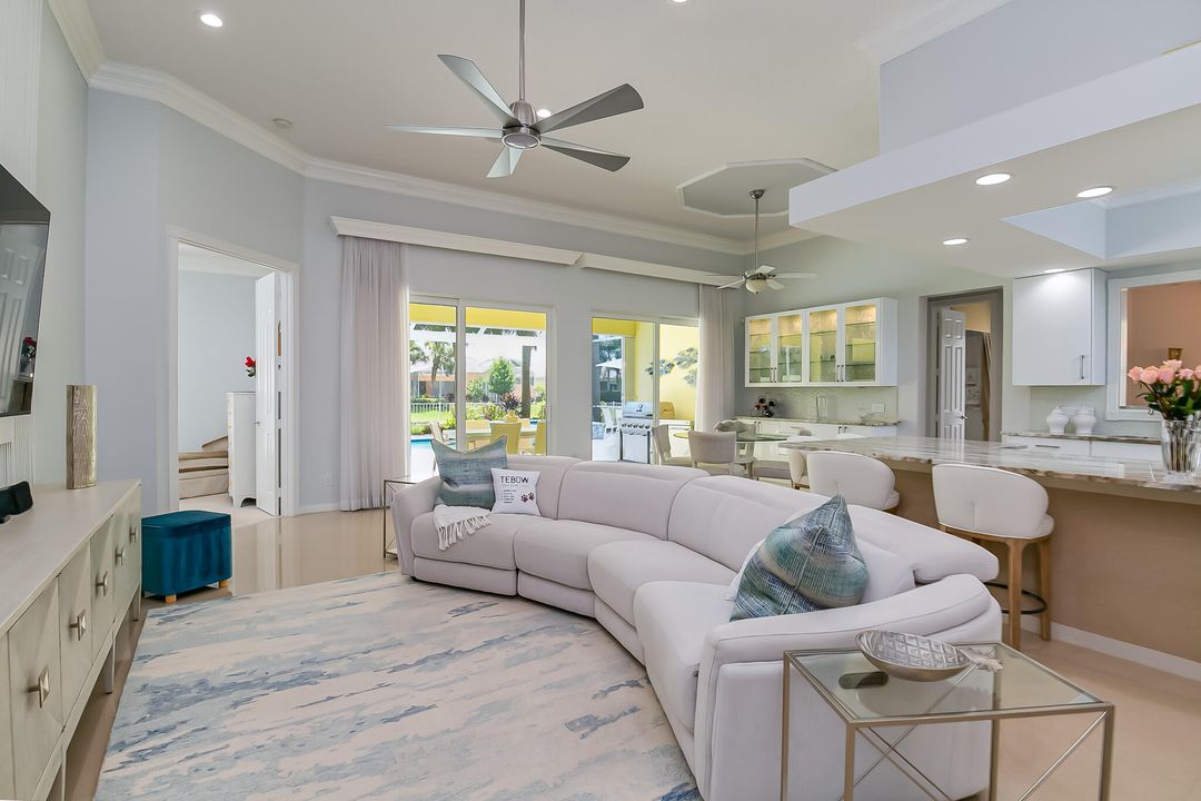 Active With Contract: $689,900 (4 beds, 3 baths, 2487 Square Feet)