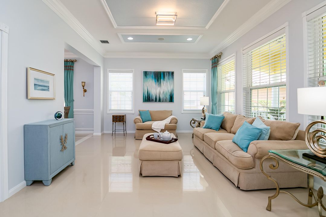 Active With Contract: $689,900 (4 beds, 3 baths, 2487 Square Feet)