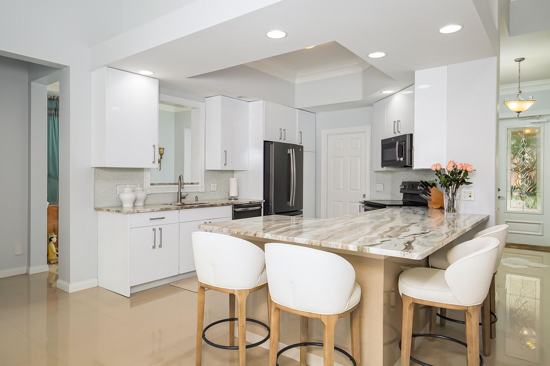 Active With Contract: $689,900 (4 beds, 3 baths, 2487 Square Feet)