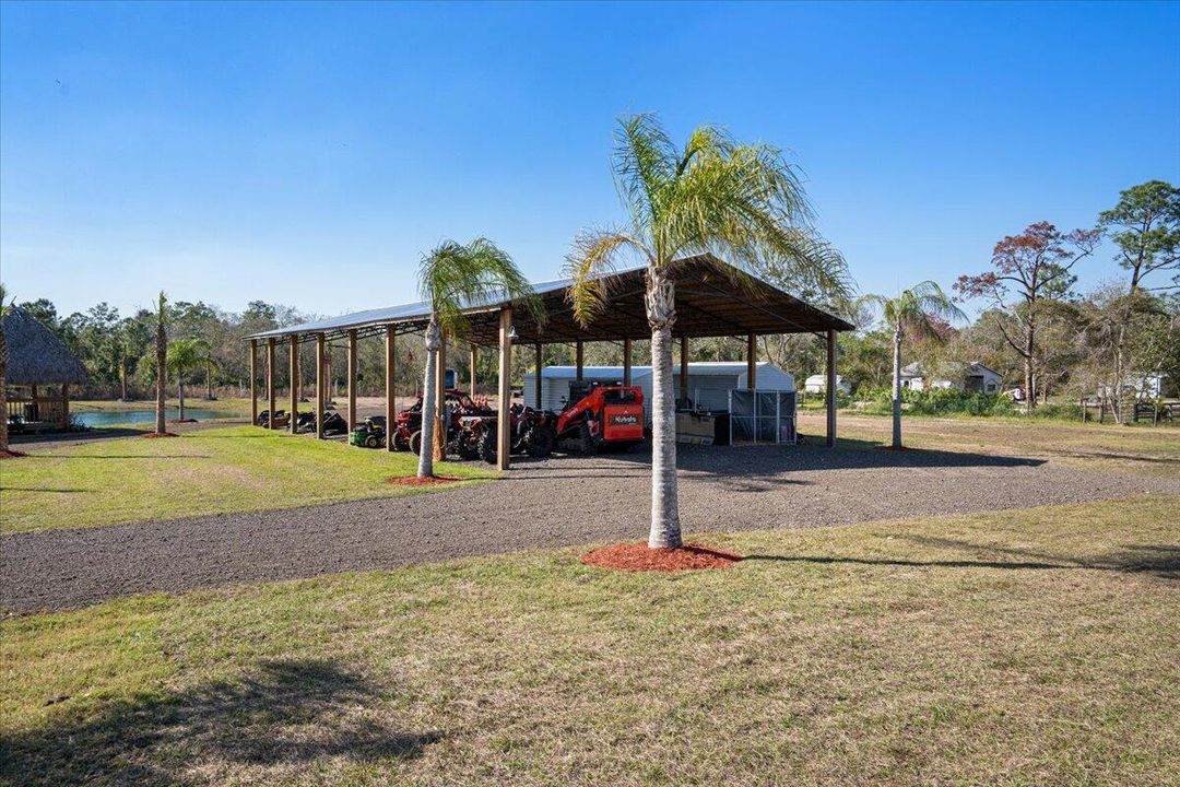 For Sale: $799,900 (3 beds, 3 baths, 1822 Square Feet)