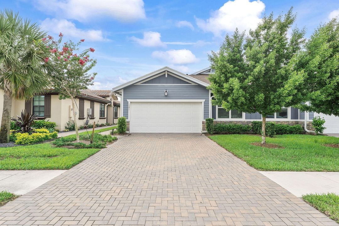 待售: $539,000 (3 贝兹, 2 浴室, 1952 平方英尺)