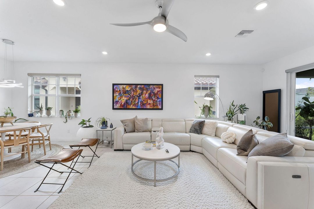 待售: $539,000 (3 贝兹, 2 浴室, 1952 平方英尺)