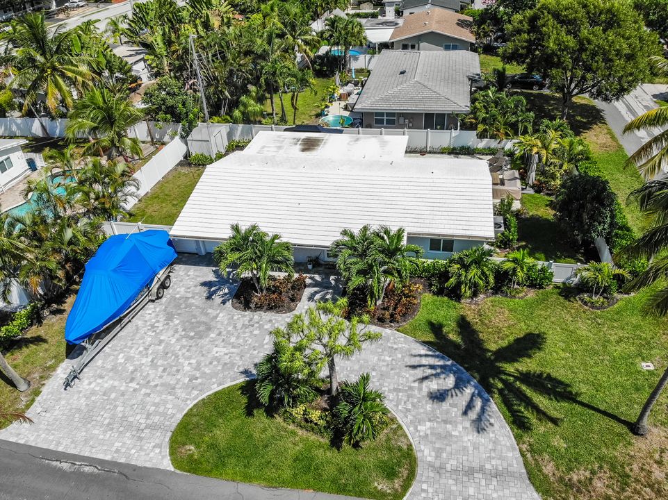 Active With Contract: $759,000 (4 beds, 2 baths, 1470 Square Feet)