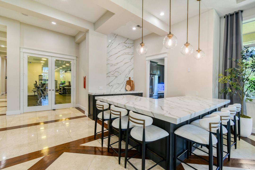 For Sale: $1,000,000 (4 beds, 3 baths, 3279 Square Feet)