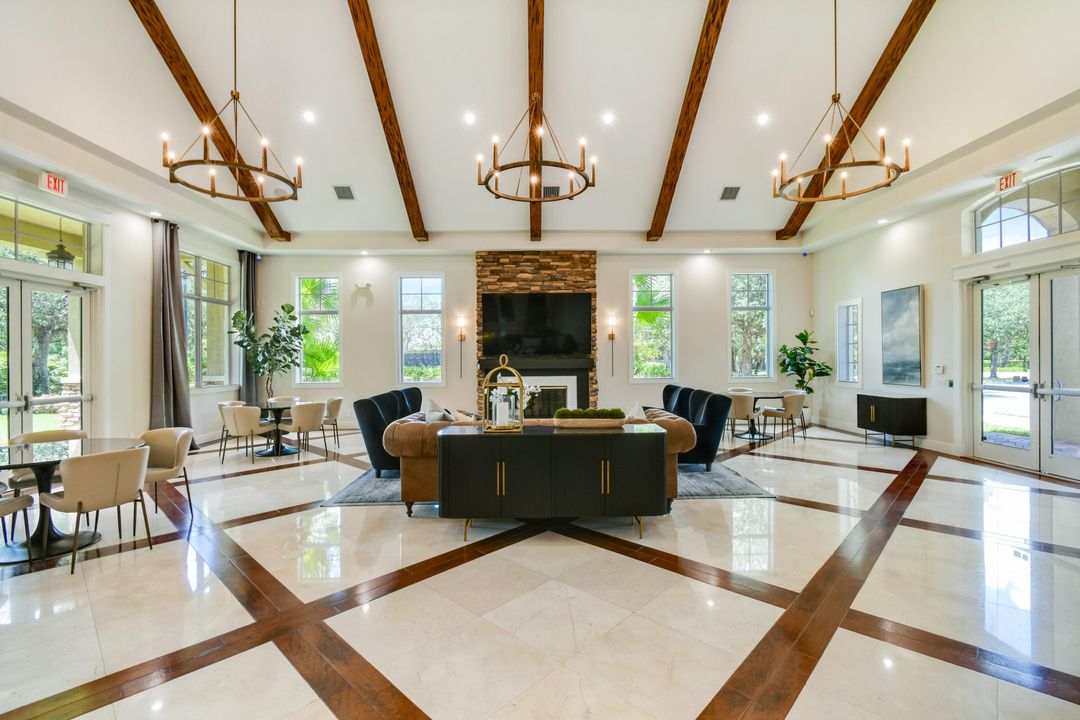 For Sale: $1,000,000 (4 beds, 3 baths, 3279 Square Feet)