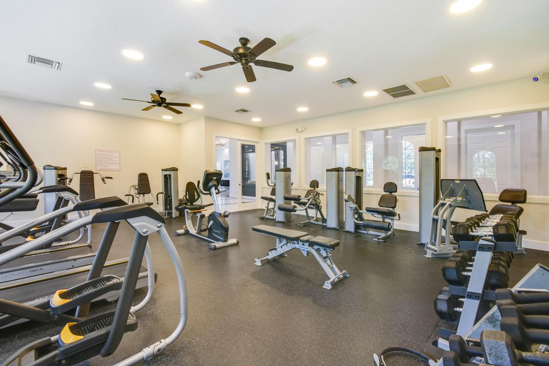 For Sale: $1,000,000 (4 beds, 3 baths, 3279 Square Feet)