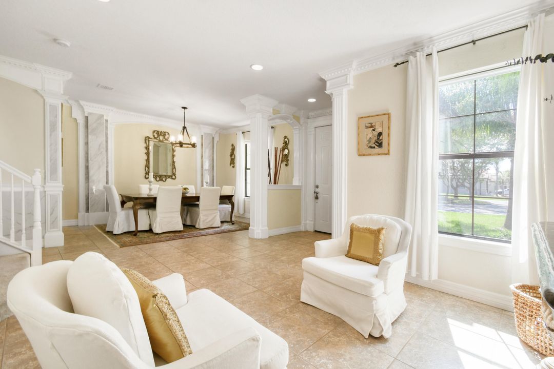 For Sale: $1,000,000 (4 beds, 3 baths, 3279 Square Feet)