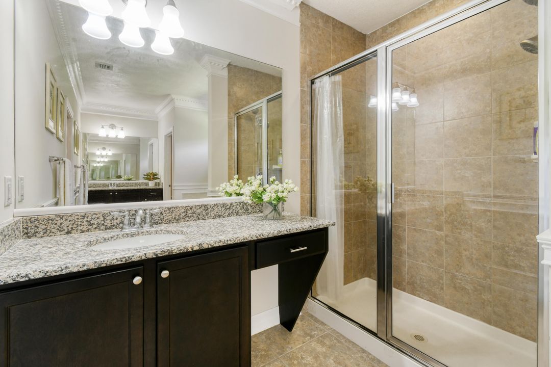 For Sale: $1,000,000 (4 beds, 3 baths, 3279 Square Feet)