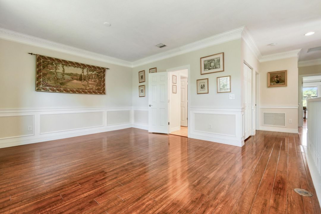 For Sale: $1,000,000 (4 beds, 3 baths, 3279 Square Feet)