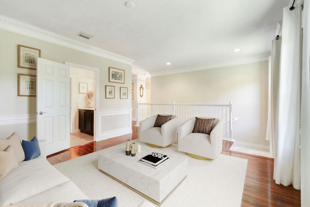 For Sale: $1,000,000 (4 beds, 3 baths, 3279 Square Feet)