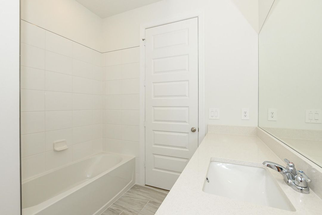 For Rent: $3,500 (4 beds, 3 baths, 2190 Square Feet)